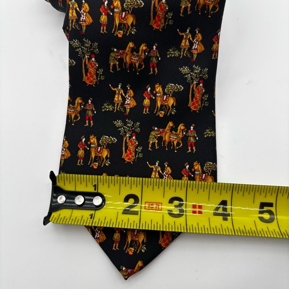 Salvatore Ferragamo Men's Silk Tie Black Renaissance Equestrian Horse Italy - Picture 7 of 7